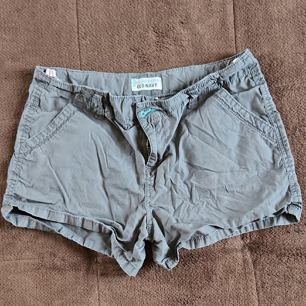 Old Navy Girls's Cargo Shorts in Gray